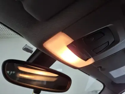 Photo 19 BMW Serie 1 116d 116 ch