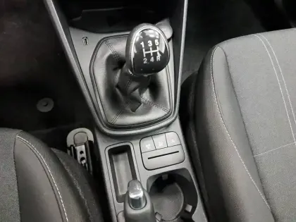 Photo 19 Ford Fiesta  1.1 75 ch BVM5