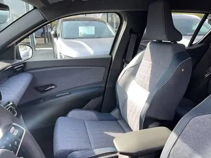 Photo 13 Renault 4 Renault  E-Tech Electrique 150 ch autonomie confort