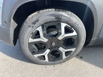 Photo 18 Renault 4 Renault  E-Tech Electrique 150 ch autonomie confort