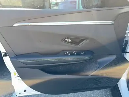 Photo 10 Renault Megane  E-Tech 220 ch autonomie confort GSR2