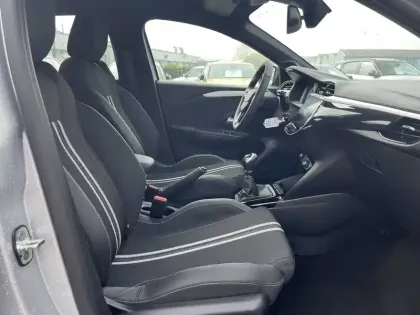 Photo 24 Opel Corsa  1.2 Turbo 100 ch BVM6