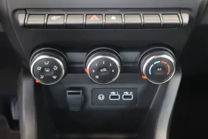 Photo 31 Renault Clio  SCe 65