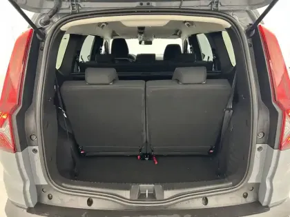 Photo 35 Dacia Jogger  ECO-G 100 7 places GSR2