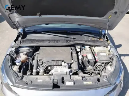 Photo 11 Peugeot 208  PureTech 100 S&S BVM6