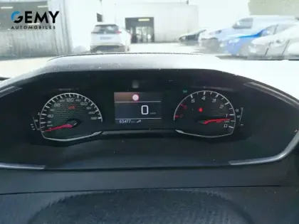Photo 12 Peugeot 208  PureTech 100 S&S BVM6