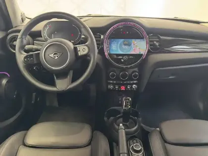 Photo 6 Mini Mini Hatch 5 Portes Cooper 136 ch DKG7