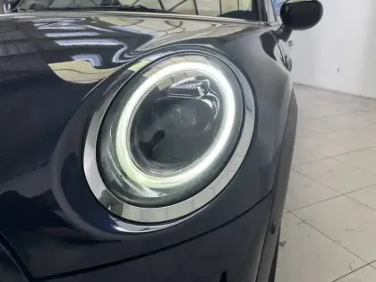 Photo 17 Mini Mini Hatch 5 Portes Cooper 136 ch DKG7