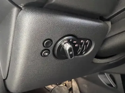 Photo 23 Mini Mini Hatch 5 Portes Cooper 136 ch DKG7