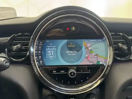 Photo 30 Mini Mini Hatch 5 Portes Cooper 136 ch DKG7