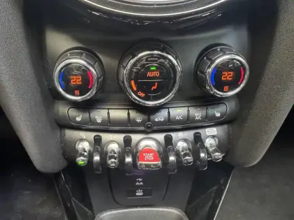 Photo 35 Mini Mini Hatch 5 Portes Cooper 136 ch DKG7