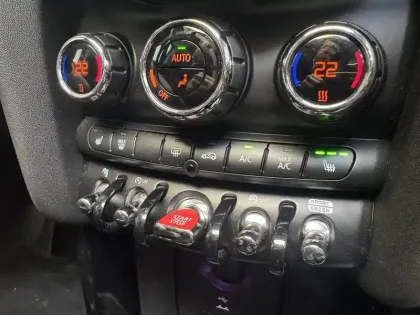 Photo 37 Mini Mini Hatch 5 Portes Cooper 136 ch DKG7