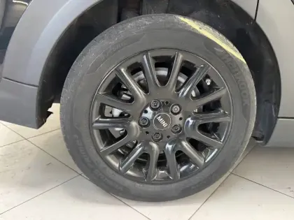 Photo 9 Mini Mini Hatch 5 Portes Cooper 136 ch DKG7