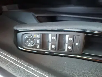 Photo 59 Renault Austral  full hybrid E-Tech 200 ch