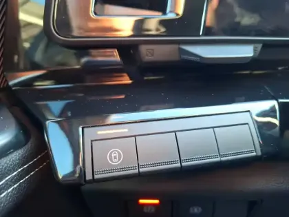 Photo 57 Renault Austral  full hybrid E-Tech 200 ch