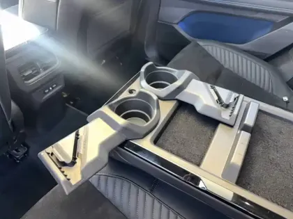 Photo 30 Renault Rafale  E-Tech full hybrid 200 ch