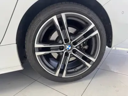 Photo 89 BMW Serie 1 120d xDrive 190 ch BVA8