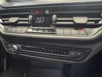 Photo 69 BMW Serie 1 120d xDrive 190 ch BVA8