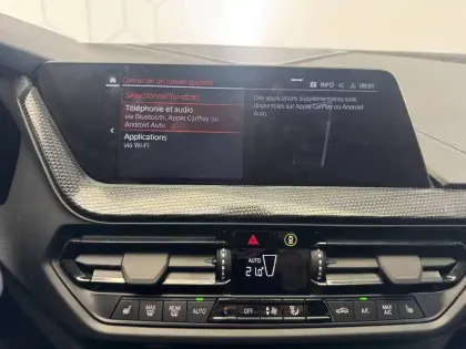 Photo 26 BMW Serie 1 Gén. III (F40) Ph2 M Sport 5