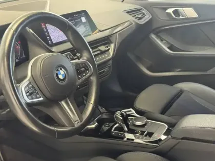 Photo 44 BMW Serie 1 120d xDrive 190 ch BVA8