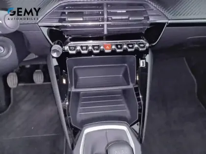 Photo 13 Peugeot 208  PureTech 100 S&S BVM6