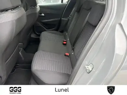 Photo 49 Peugeot 208  PureTech 100 S&S BVM6