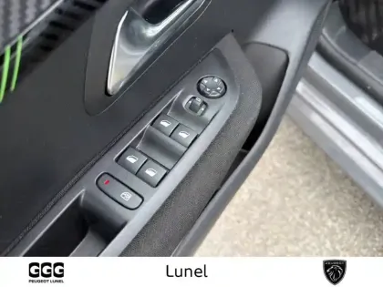 Photo 51 Peugeot 208  PureTech 100 S&S BVM6