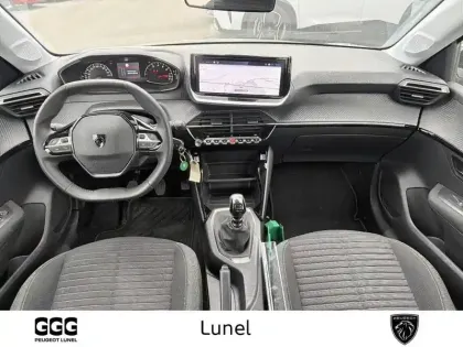 Photo 27 Peugeot 208  PureTech 100 S&S BVM6