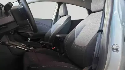 Photo 12 Ford Puma Gén. II Ph2 Titanium 5