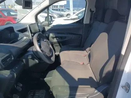 Photo 8 Peugeot Partner  FOURGON STANDARD 650 KG BLUEHDI 100 S&S BVM6