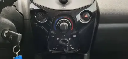 Photo 15 Peugeot 108  VTi 72ch BVM5