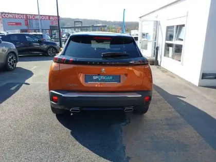 Photo 5 Peugeot 2008  PureTech 130 S&S EAT8