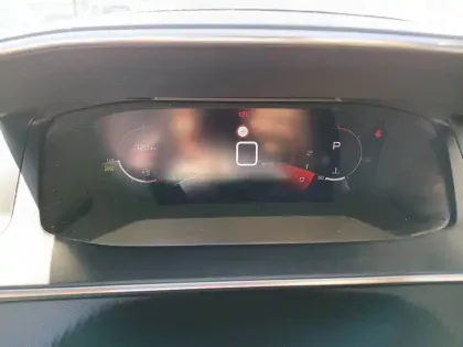 Photo 11 Peugeot 2008  PureTech 130 S&S EAT8