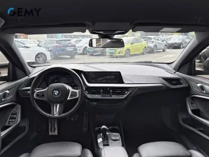 Photo 7 BMW Serie 1 118i 136 ch DKG7