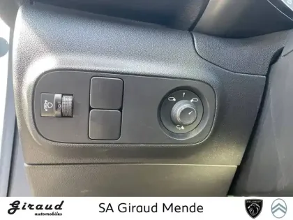 Photo 14 Citroën C3  PureTech 83 S&S BVM5