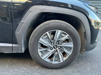 Photo 15 Hyundai Tucson  1.6 T-GDI 230 Hybrid BVA6