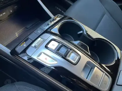 Photo 22 Hyundai Tucson  1.6 T-GDI 230 Hybrid BVA6