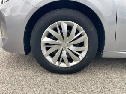 Photo 35 Peugeot 208 Gén. II Ph1 NG Active 5