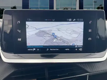 Photo 22 Peugeot 208  PureTech 75 S&S BVM5