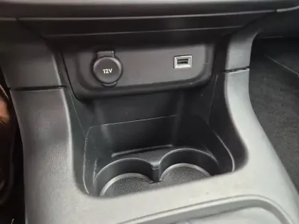 Photo 13 Citroën C3  PureTech 83 S&S BVM5