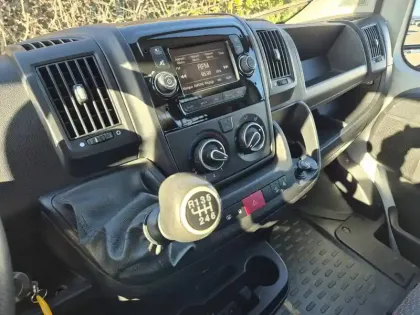 Photo 26 Citroën Jumper  BENNE CAB 35 L2 BLUEHDi 140 S&S BVM6