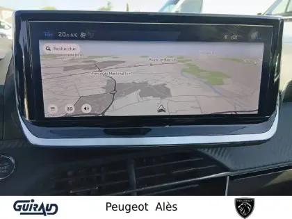 Photo 38 Peugeot 208  Hybrid 110 e-DCS6