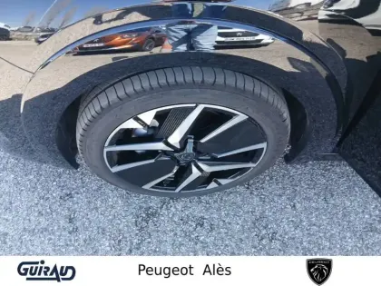 Photo 32 Peugeot 208  Hybrid 110 e-DCS6