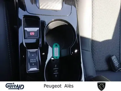 Photo 36 Peugeot 208  Hybrid 110 e-DCS6