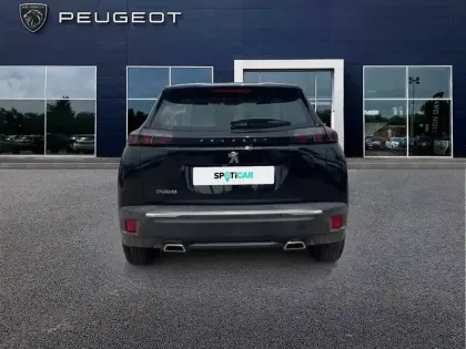 Photo 5 Peugeot 2008  PureTech 130 S&S EAT8