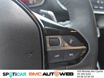 Photo 62 Peugeot 208  PureTech 100 S&S EAT8