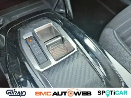 Photo 16 Peugeot 208  PureTech 100 S&S EAT8