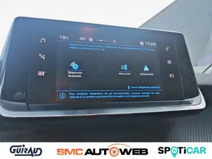 Photo 19 Peugeot 208  PureTech 100 S&S EAT8