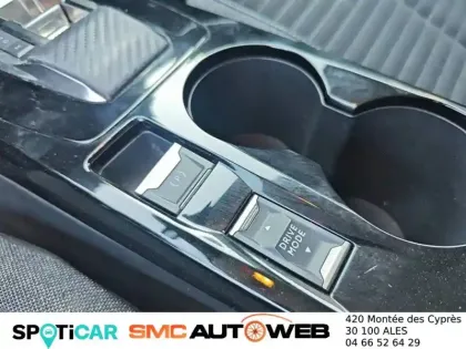 Photo 65 Peugeot 208  PureTech 100 S&S EAT8