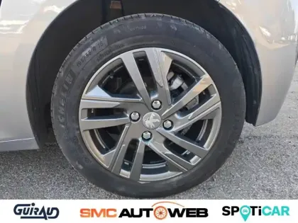 Photo 34 Peugeot 208 Gén. II Ph1 NG Style 5